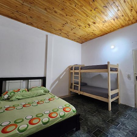 Hostel Lo De Kata Garupa Екстер'єр фото